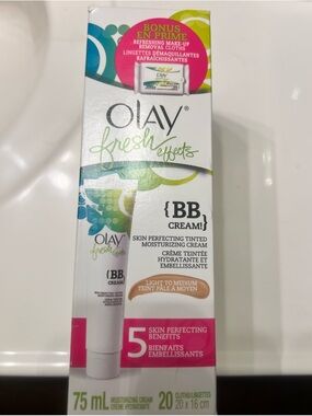 BNIB- OLAY Fresh Effects BB Cream - Light to Medium **discontinued**